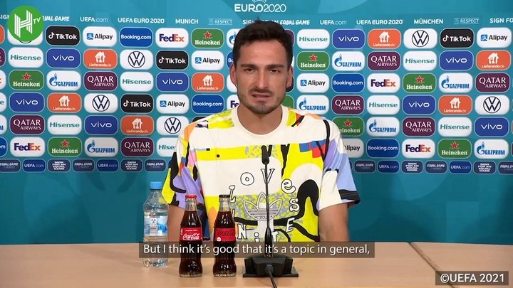 VIDEO: Hummels gives opinion on rainbow debate