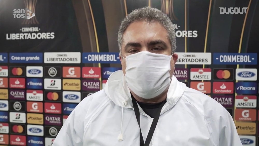 Orlando Rollo reclama do VAR e critica árbitro. DUGOUT