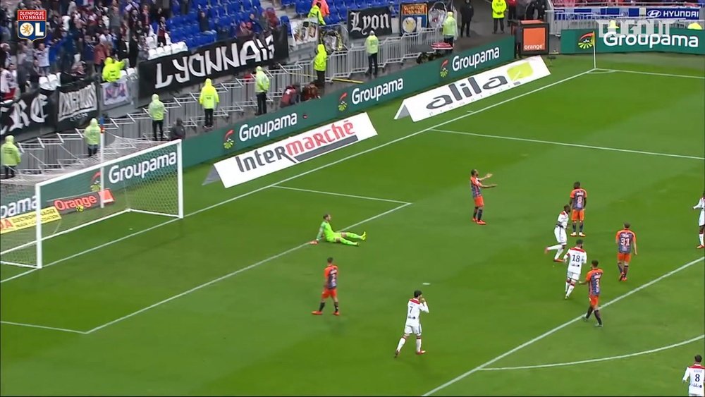 Moussa Dembele scored in Lyon's 3-2 win over Montpellier. DUGOUT