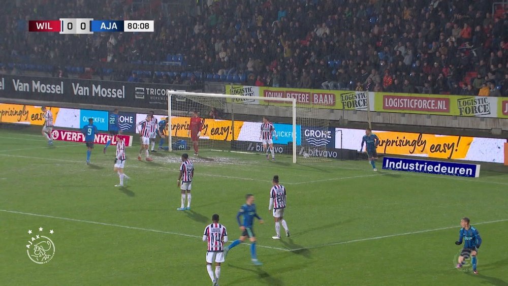 Timber chops down Willem II. DUGOUT