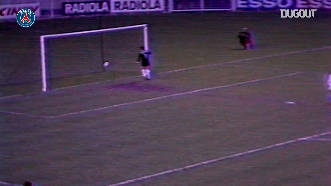 Quelques buts de Carlos Bianchi avec le Paris Saint-Germain. DUGOUT