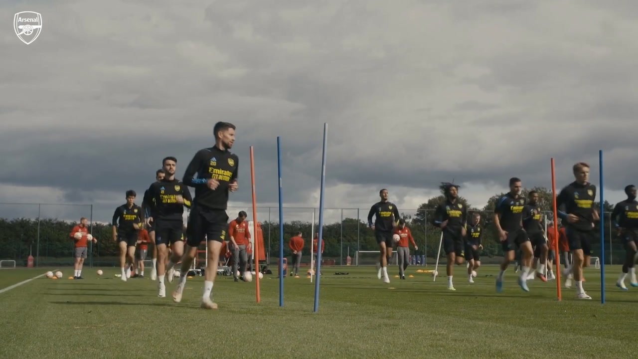 VIDEO: Odegaard & Saka in final training before North London Derby