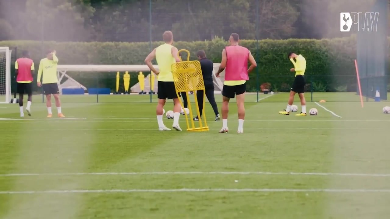 VIDEO: Tottenham squad take on finishing drills ahead of Roma game