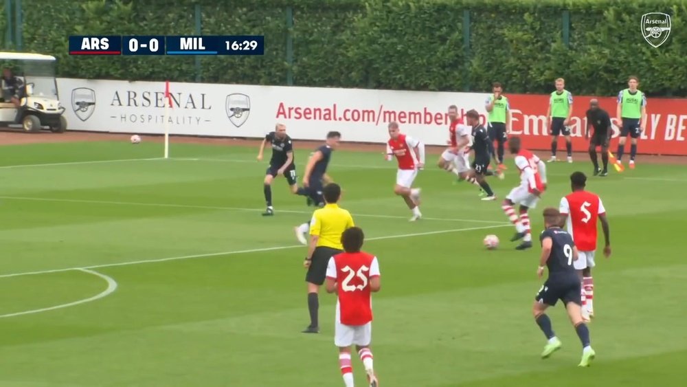 Arsenal beat Millwall 4-1 in a pre-season friendly. DUGOUT