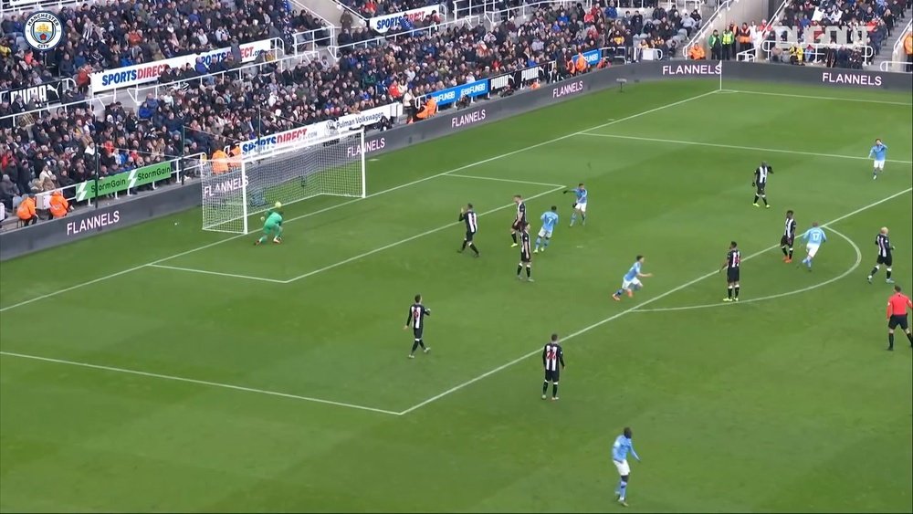 Kevin de Bruyne scored a fantastic goal as Man City drew with Newcastle. DUGOUT