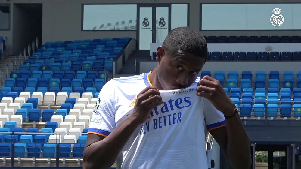 David Alaba has posed with the Real Madrid shirt for the first time. DUGOUT