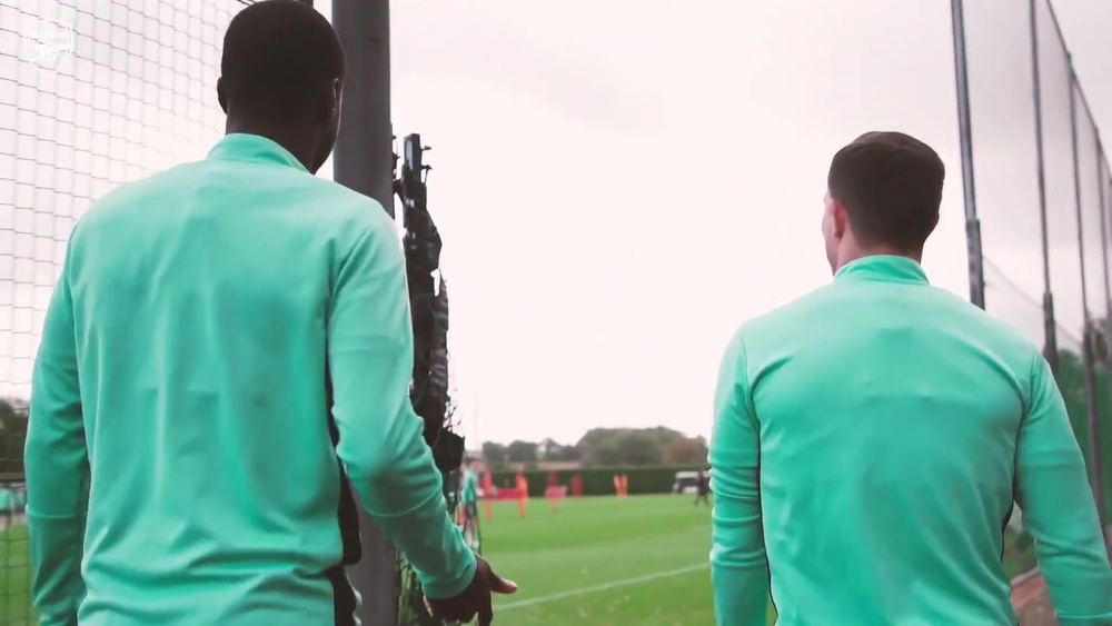L'entrainement d'Arsenal avant Aston Villa. DUGOUT