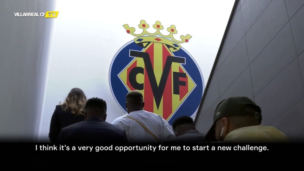 Former Spurs right-back signs for Villarreal. DUGOUT