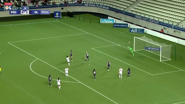 VIDEO: OL Women's crucial win at PSG to clinch French title