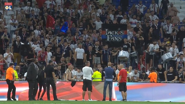 VIDEO : Peter Bosz s'adresse aux supporters après Strasbourg