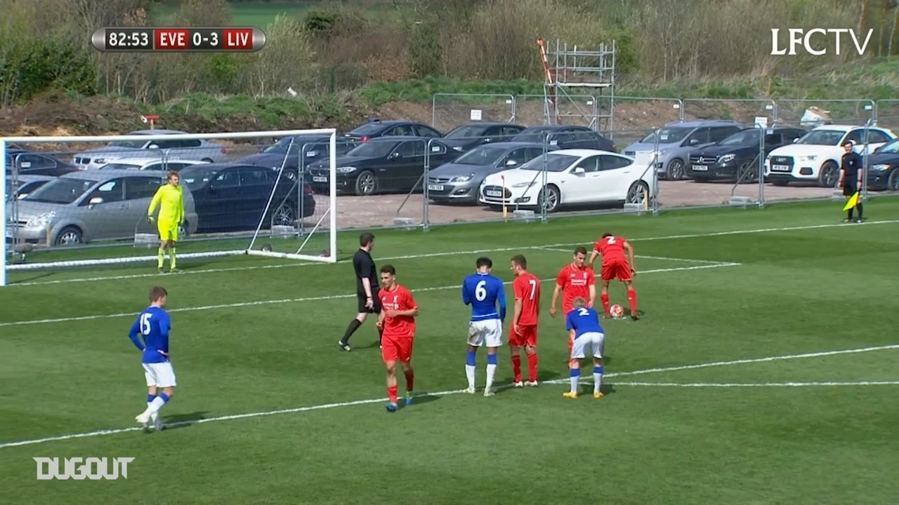 VÍDEO: el gol de Alexander-Arnold en un derbi de Merseyside ¡juvenil!