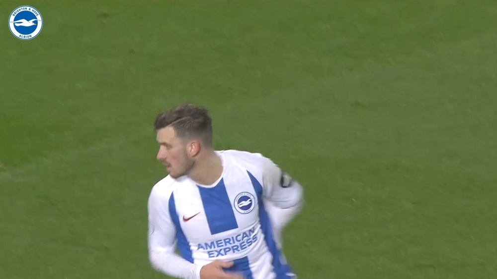 Pascal Gross lors de son but avec Brighton en 2019. Dogout