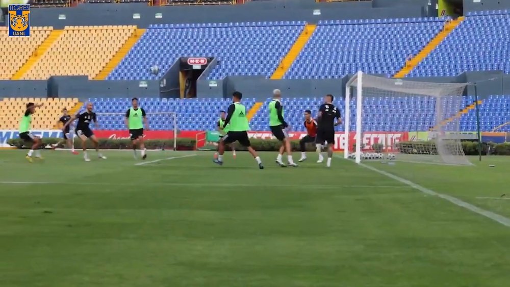 Tigres have been preparing for the league game with Atlas. DUGOUT