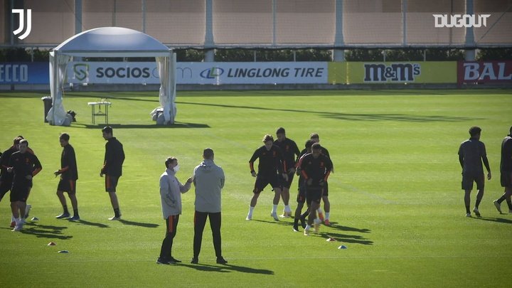 VÍDEO: as palavras de Pirlo, Danilo, Koeman e Pjanić antes de Juve x Barça