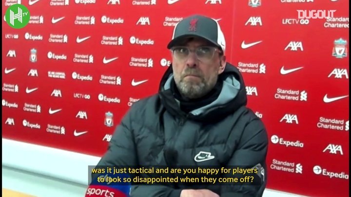 VIDEO: Jürgen Klopp explains Mo Salah substitution
