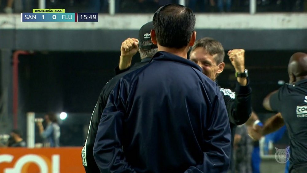 Santos 2-2 Fluminense. DUGOUT