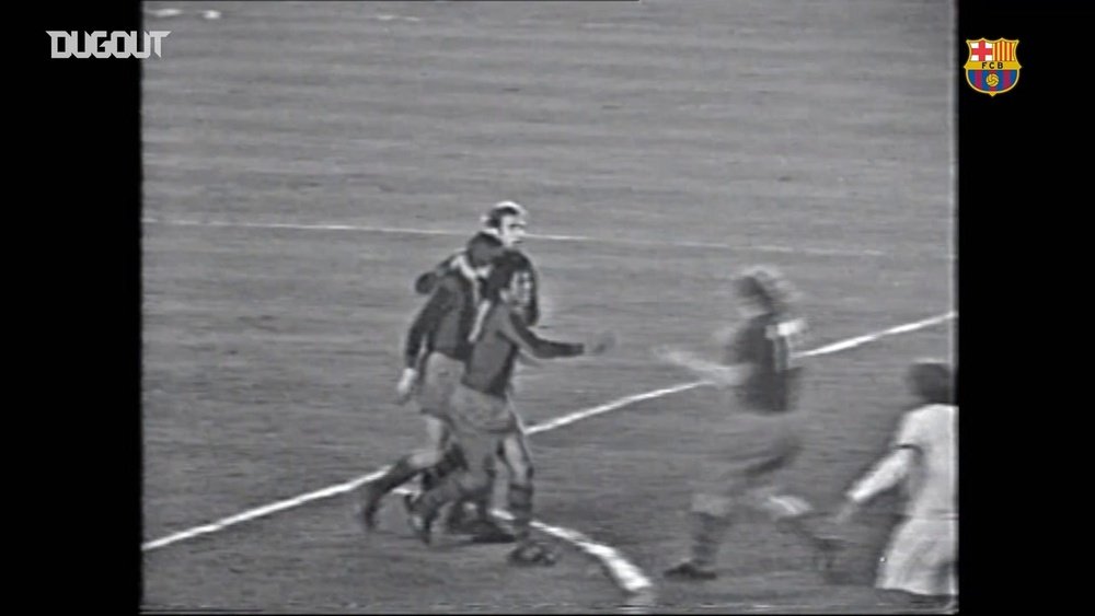 El golazo de Cruyff en el 0-5 del Barça en el Santiago Bernabéu. Dugout