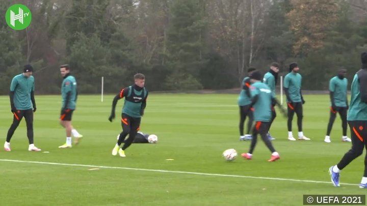 VIDEO: Chelsea in training before playing Zenit