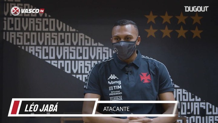 VÍDEO: Léo Jabá diz realizar sonho do pai ao jogar pelo Vasco