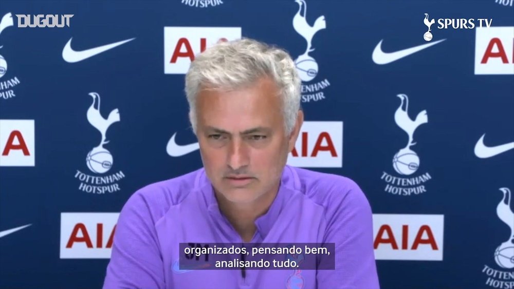 Mourinho espera Tottenham mais equilibrado. DUGOUT