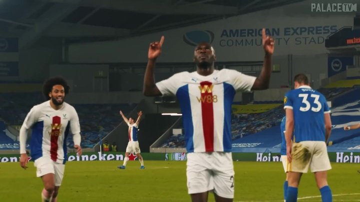 VIDEO: Benteke snatches last-minute win at Brighton