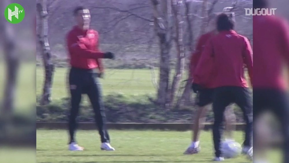 CR7 e Rooney em treino do Manchester United. DUGOUT