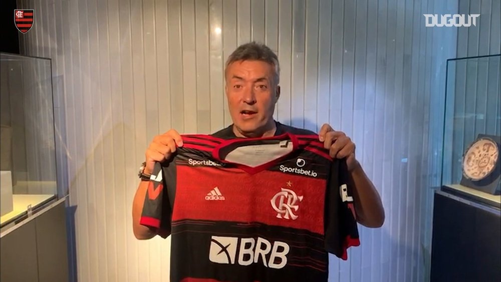 Domènec Torrent manda recado a torcedores do Flamengo. DUGOUT