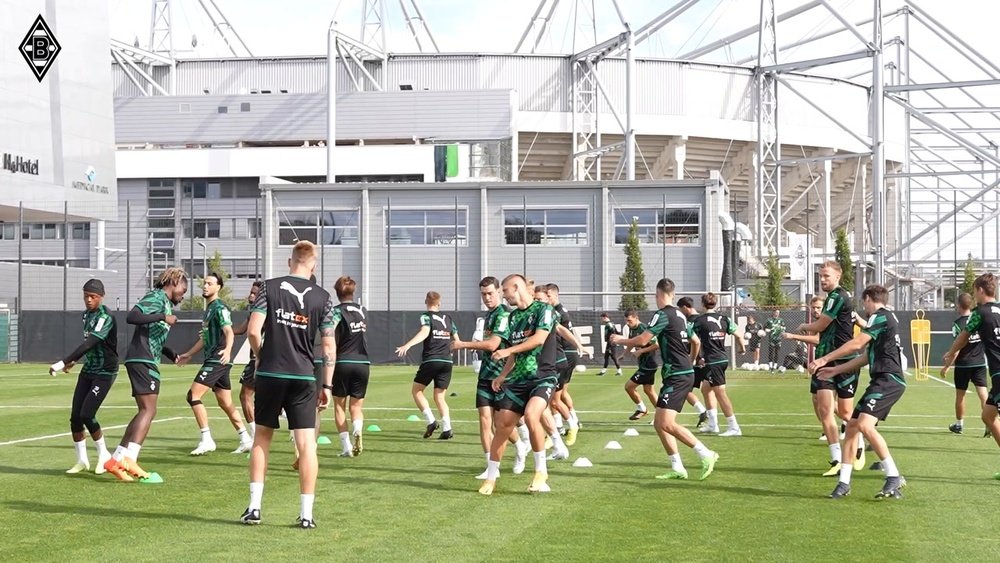Gladbach have been preparing for the away game against Freiburg. DUGOUT
