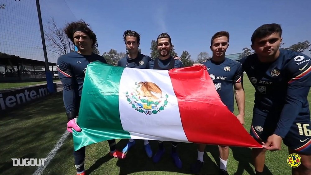 El América se sumó al Día de la Bandera de México. DUGOUT
