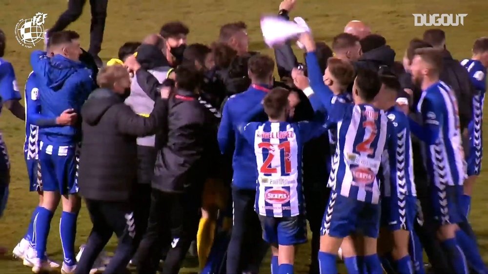 Alcoyano were ecstatic after knocking RM out of the Copa del Rey. DUGOUT
