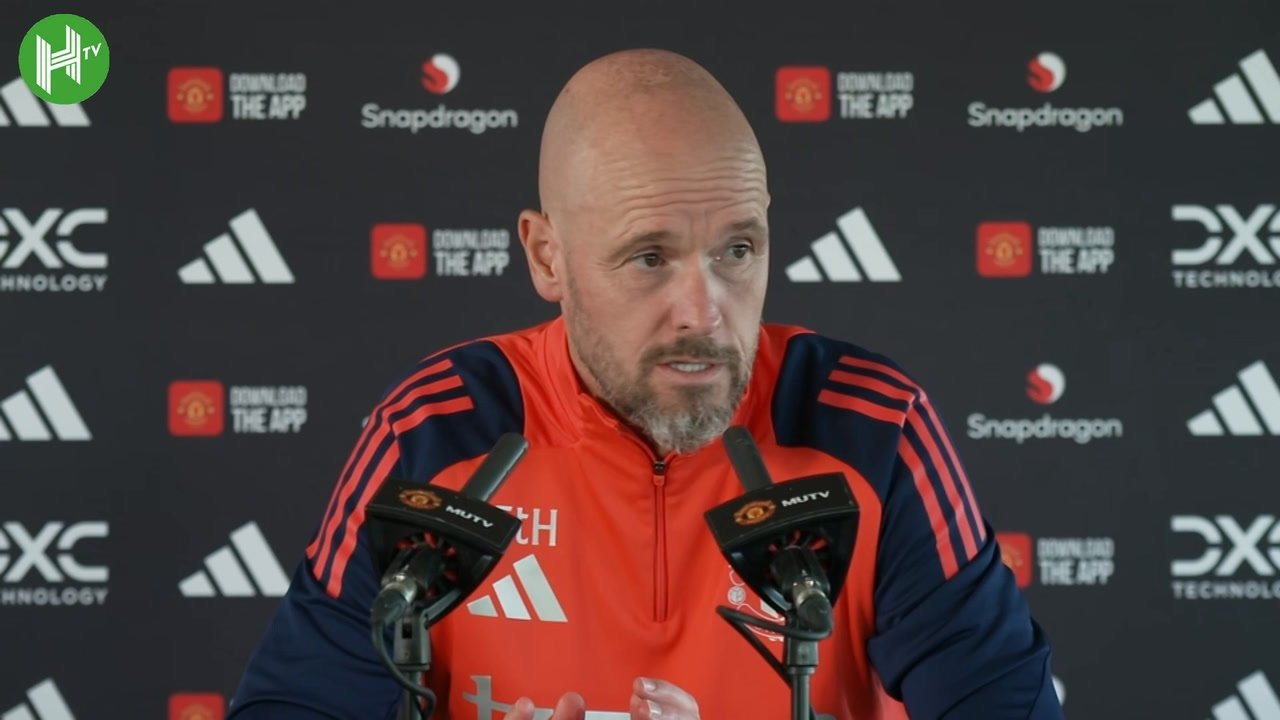 VIDEO: Antony must 'earn the right' to play for Man Utd, says Ten Hag