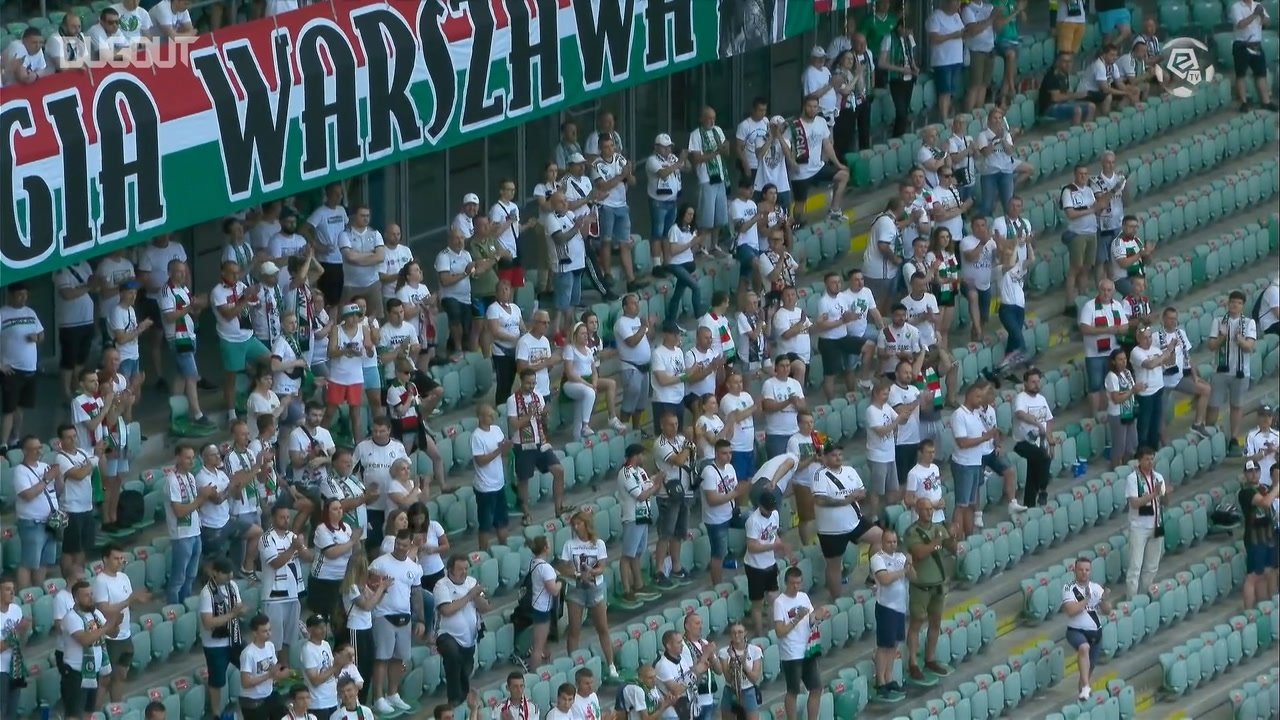 VIDEO: Legia Warszawa lift 14th Ekstraklasa title