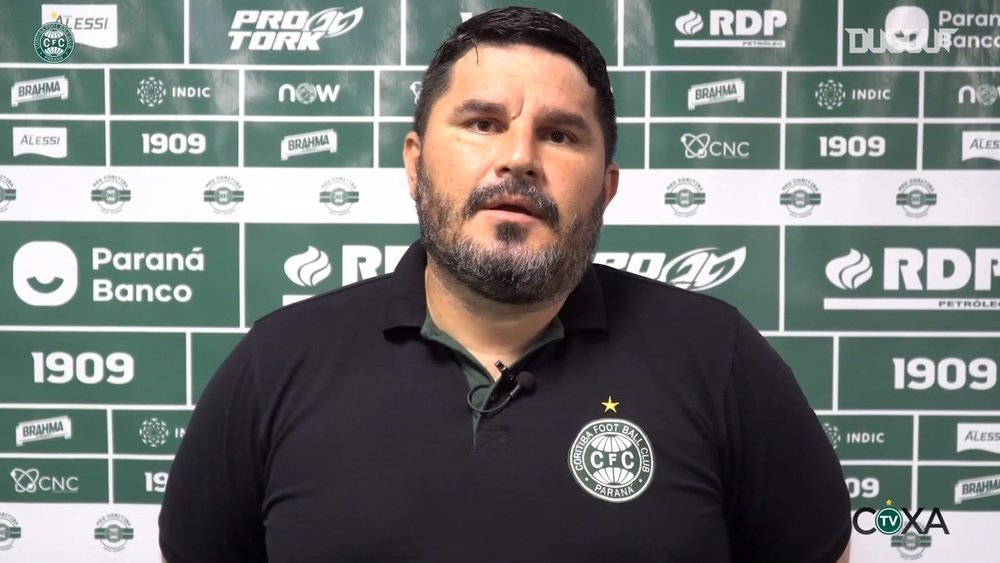 Técnico do Coxa analisa derrota para o Athletico-PR. DUGOUT