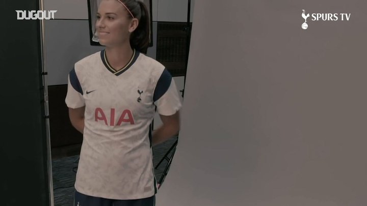 VÍDEO: así fue el primer día de Alex Morgan como estrella del Tottenham