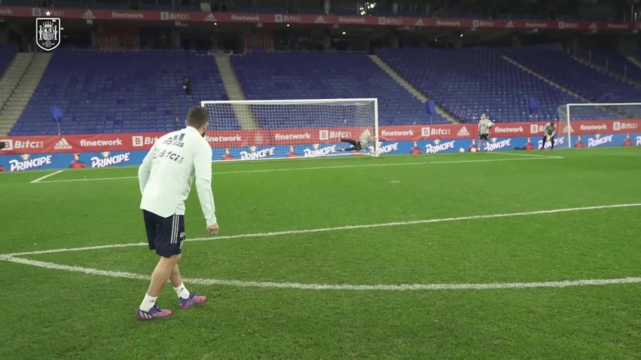 VIDEO: Spectacular goals by Pedri, Koke, Rodri and Sarabia in training