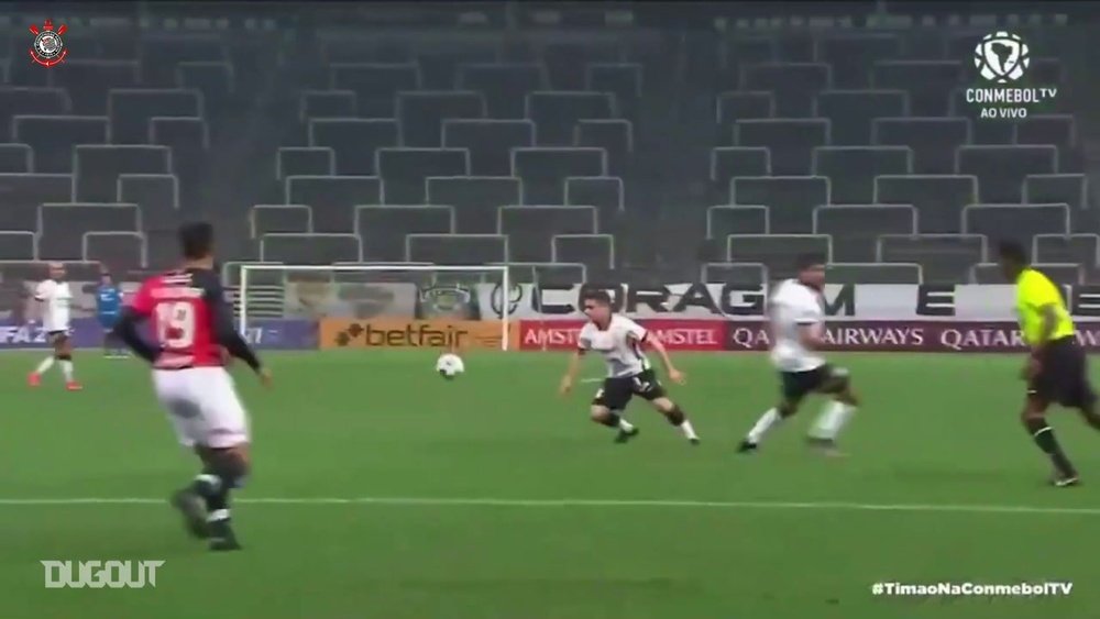 Corinthians were victorious against Club River Plate. DUGOUT