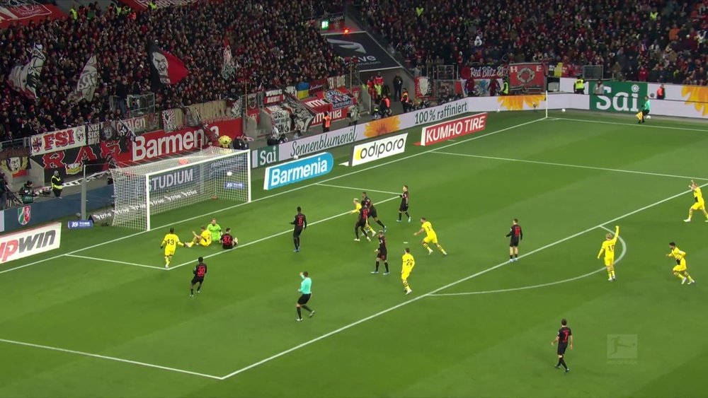 L'ouverture du score signée Ryerson pour Dortmund. Dugout