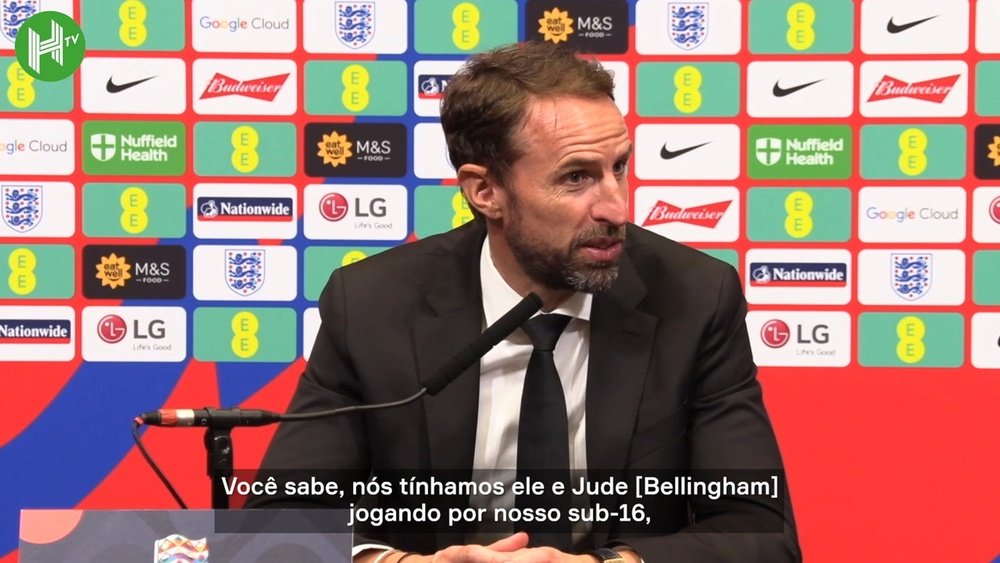 Gareth Southgate em coletiva de imprensa após partida contra Alemanha.Dugout