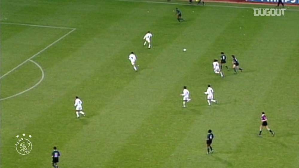 Ajax beat Real. DUGOUT