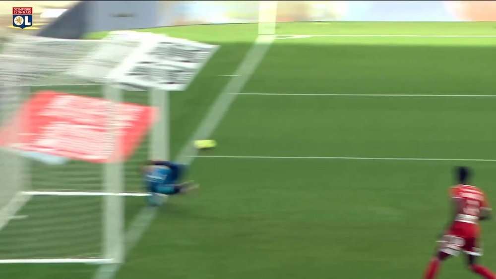 VIDÉO : Les meilleurs arrêts d'Anthony Lopes en 2021-22. DUGOUT