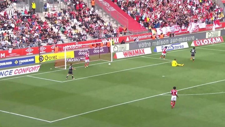 VÍDEO: así fue el primer gol de Minamino en la Ligue 1