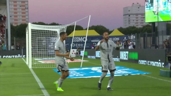 VIDÉO : La première victoire de Galtier en L1 avec le PSG. dugout