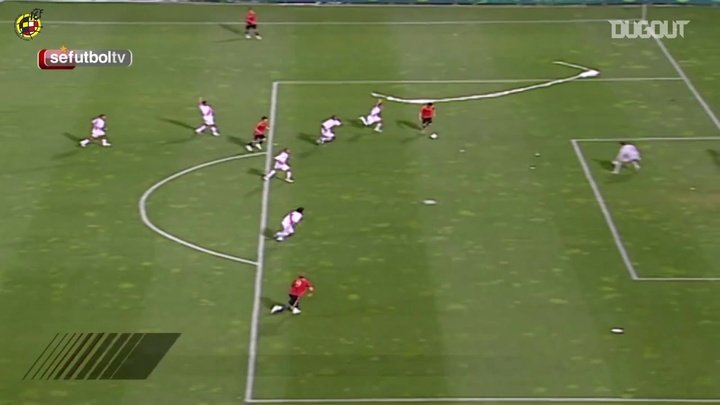 VÍDEO: conexão Xavi-Villa contra o Peru em 2008