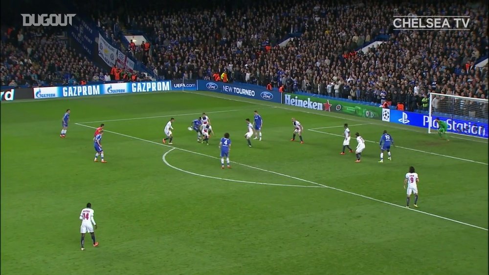 VIDÉO : le but de Demba Ba qui a éliminé le PSG. Dugout