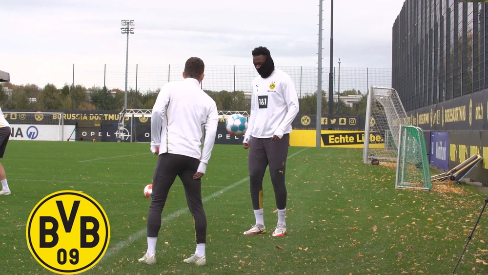 Dortmund have been preparing for the Bundesliga clash at Arminia Bielefeld. DUGOUT