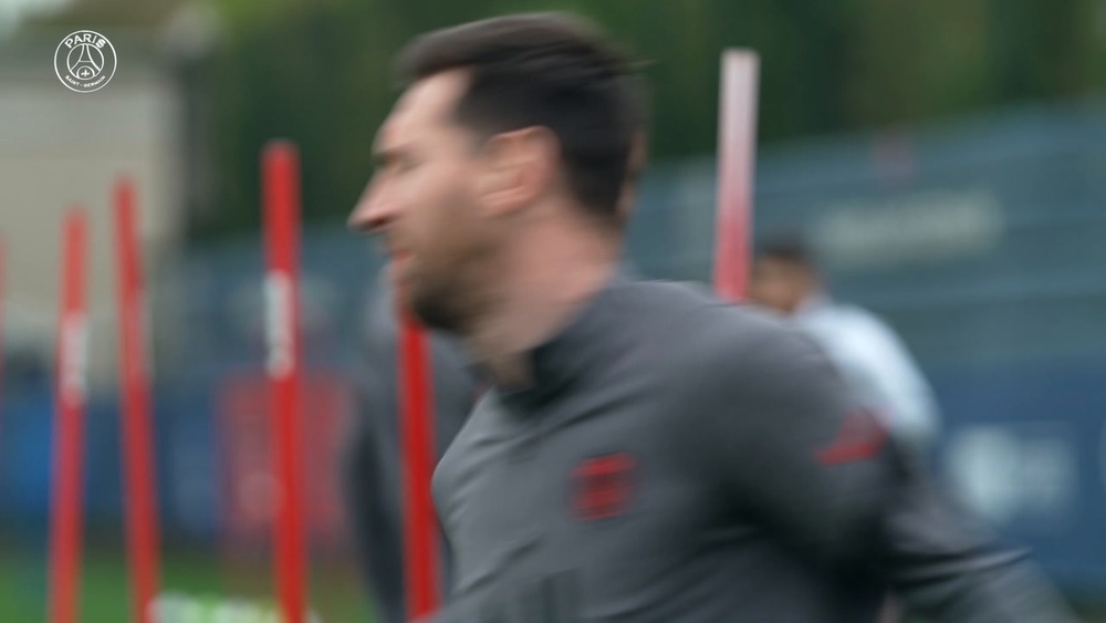 La seduta di allenamento di Messi prima del City. Dugout