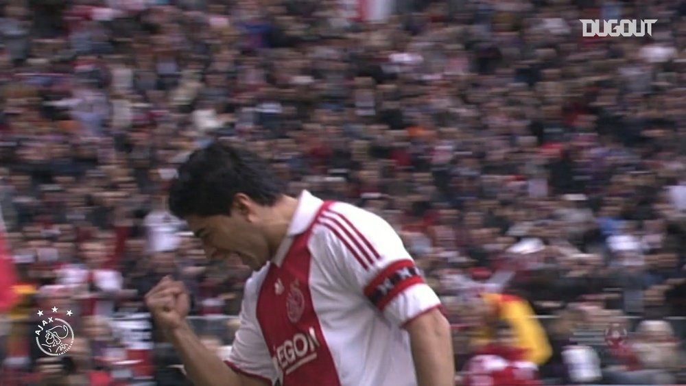 Luis Suarez got a hat-trick as Ajax beat VVV Venlo 7-0 in 2010. DUGOUT