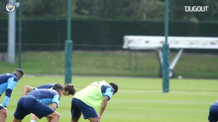 VIDEO: Man City players prepare for opening match of the season