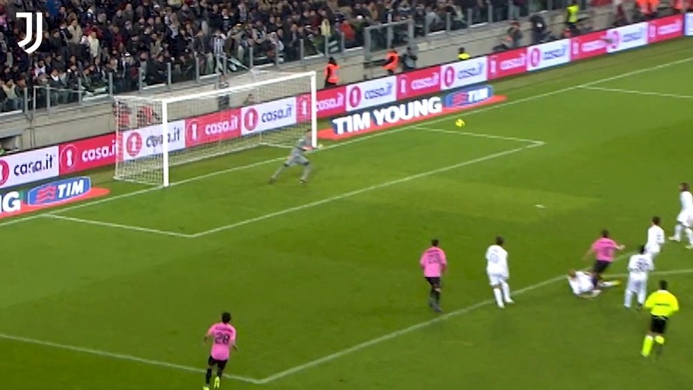 Il primo gol di Del Piero all'Allianz Stadium. Dugout