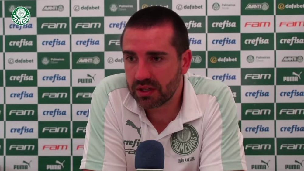 João Martins explica escolha de jogadores para duelo com o Cuiabá. DUGOUT